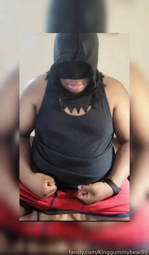 @Kinggummybear90