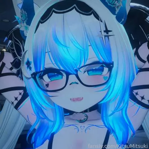 @KitsuMitsuki