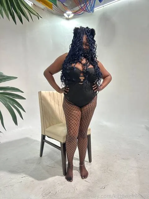 @kittenkinksxo