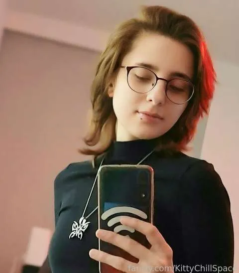 @KittyChillSpace