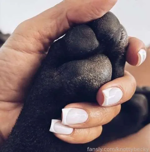 @knottybecky