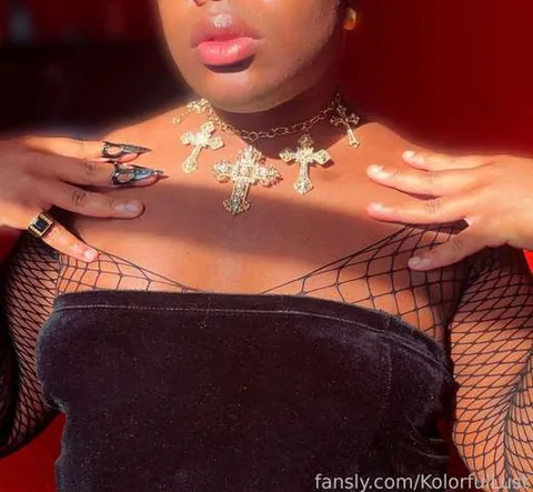 @KolorfulLust