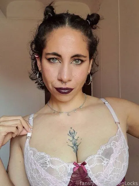 @KristenLocks
