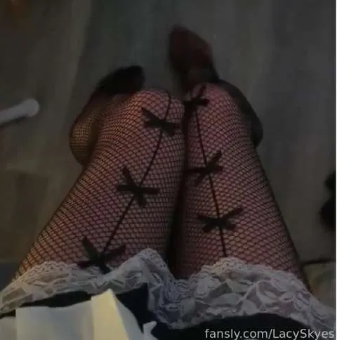 @LacyOwO