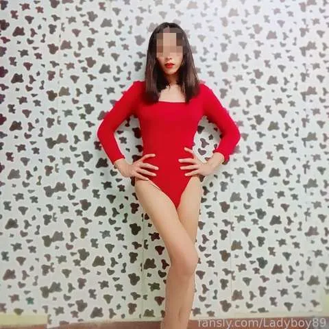 @Ladyboy89