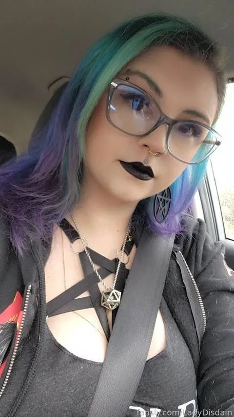 @LadyDisdain