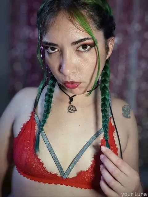 @Ladypeperina
