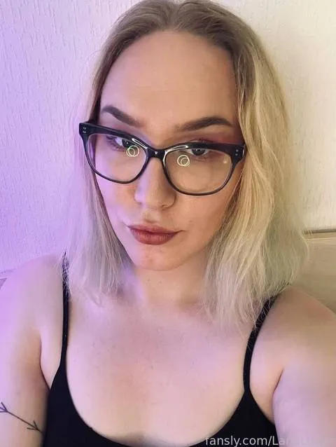 @LanaLunar