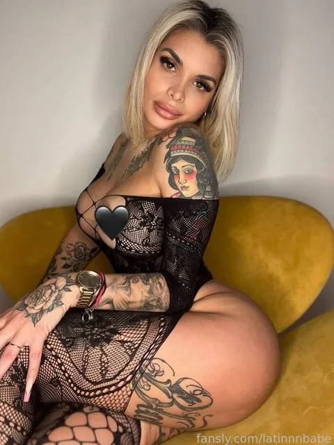 @latinnnbabe