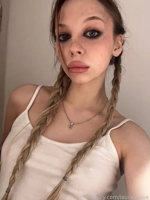 @laurainlove