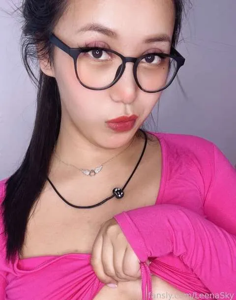 @LeenaSky