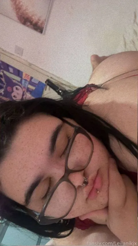 @Leilanikjx