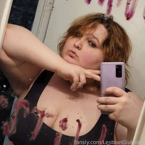 @LesbianGluttony