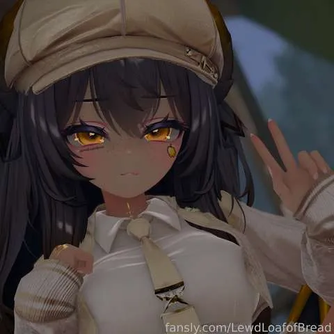 @LewdLoafofBread