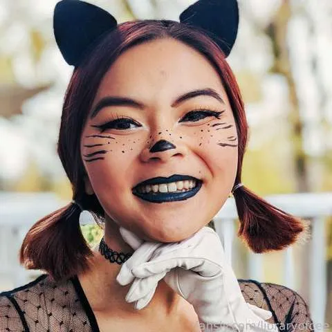 @libraryofcee