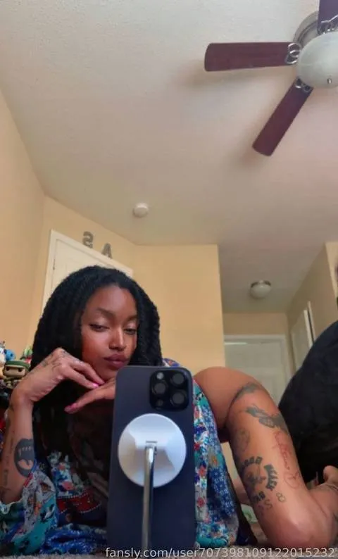 @LickMySweetIcing