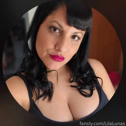 @LilaLunas