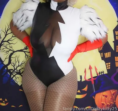 @LilDipitykitty25