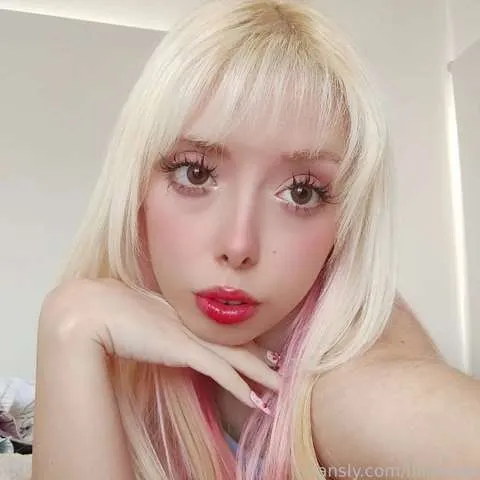 @lilimeaw