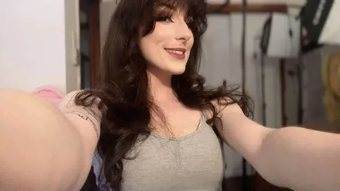 @LilJujuLove