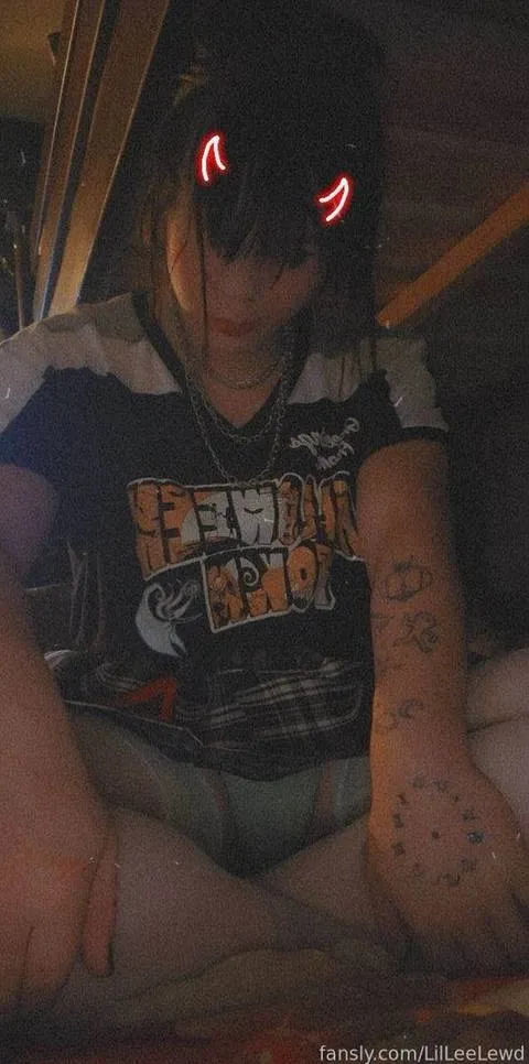 @LilLeeLewd