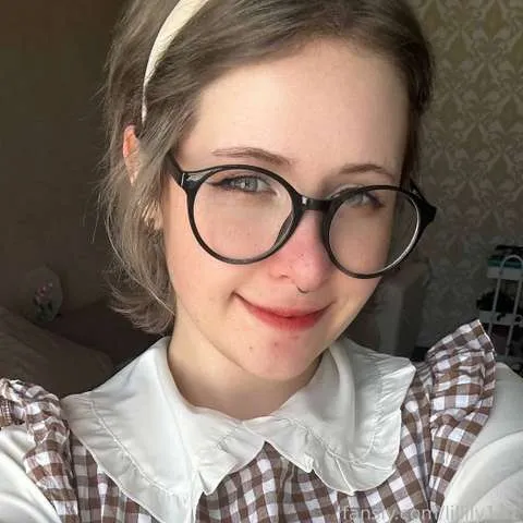 @lillily131