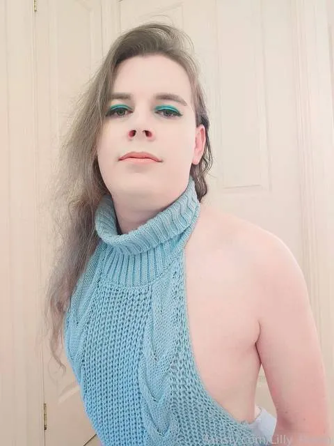 @Lilly_Robin