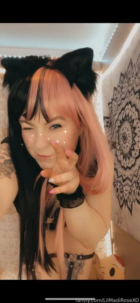 @LilMadiRoseXO