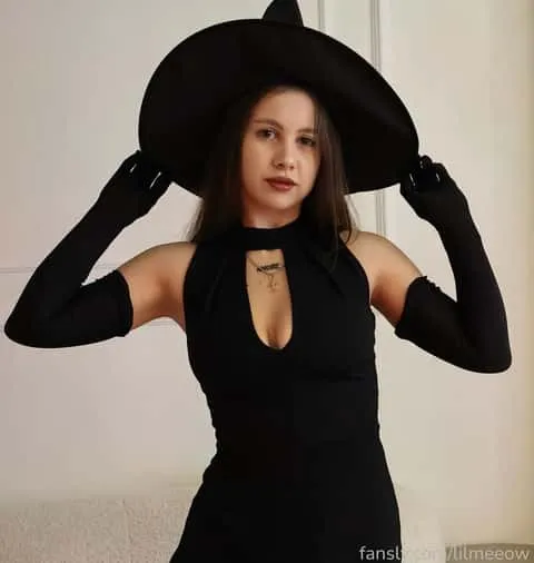 @lilmeeow