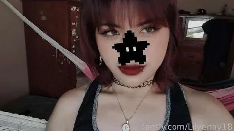@Lilyenny18