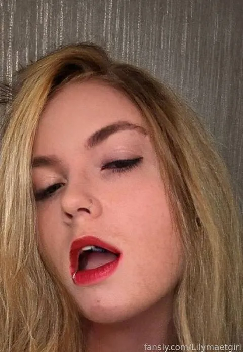 @Lilymaetgirl