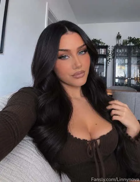 @Linnynova