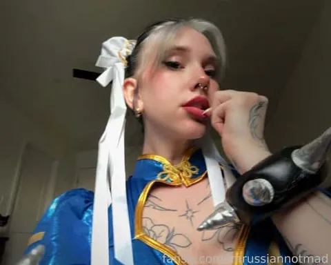 @lizabizzaa
