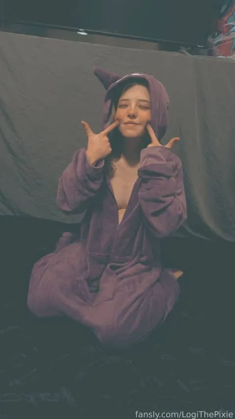 @LogiThePixie