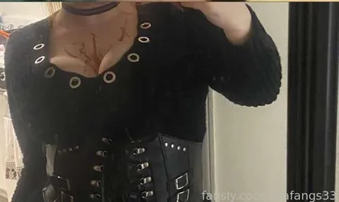 @lolafangs33