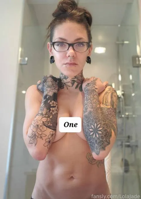 @LolaJade