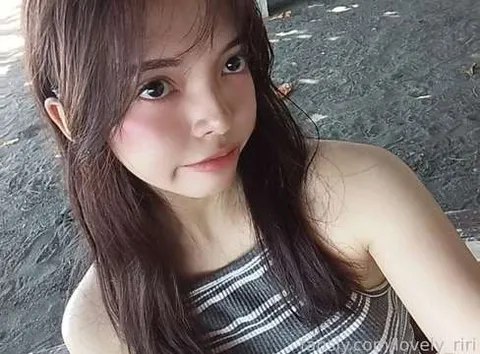 @lovely_riri