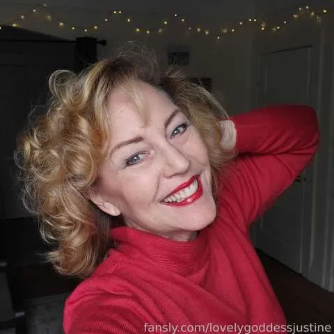 @lovelygoddessjustine