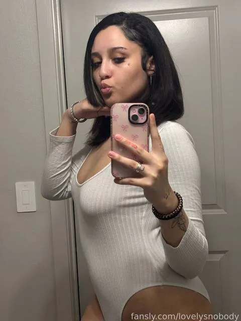 @lovelysnobody