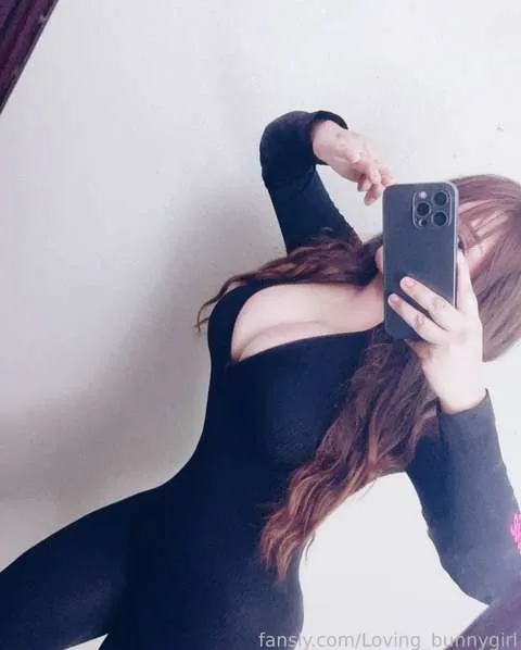 @Loving_bunnygirl