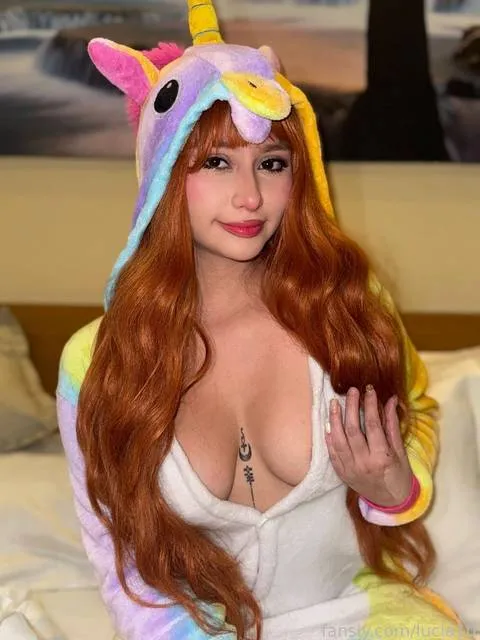 @lucia10