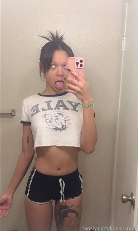 @LuckiLuvvv