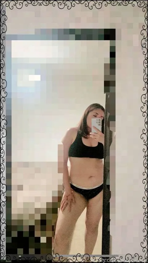@LucyCurvy