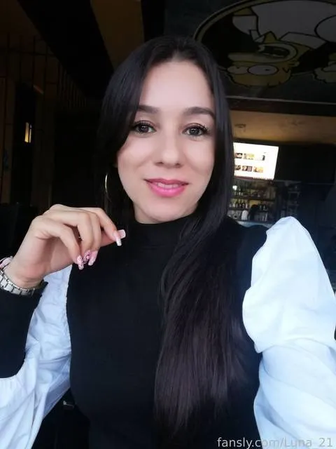@Luna_21