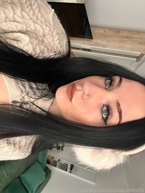@LunaLunita15