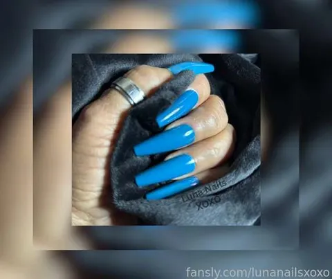 @lunanailsxoxo