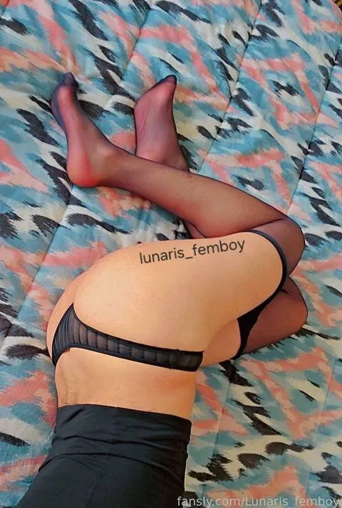@Lunaris_femboy