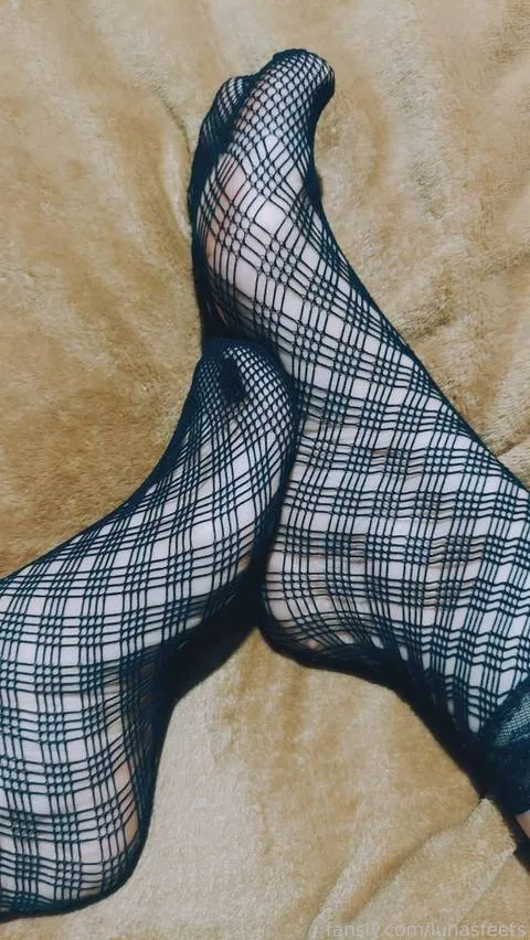 @lunasfeets