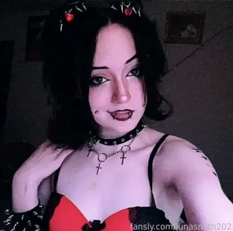 @lunasmith202