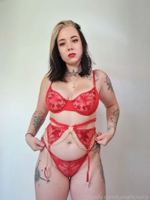 @Lunaticminx